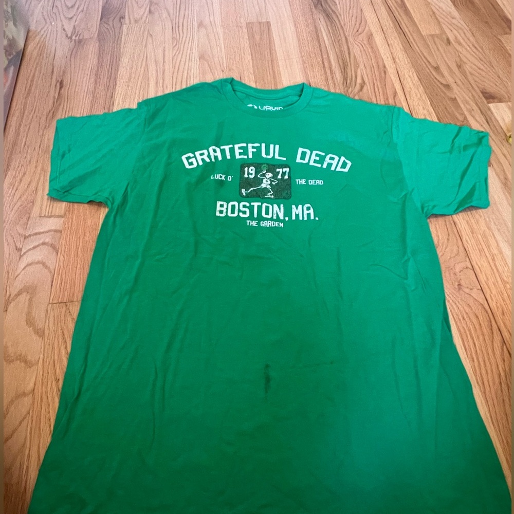Liquid Blue Grateful Dead Boston Luck o the Dead size L - flaw